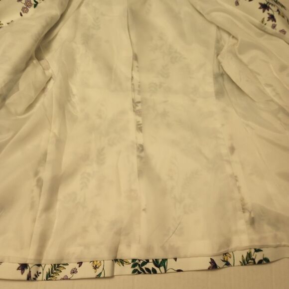 Liz Claiborne white blazer with floral print - Picture 5 of 10